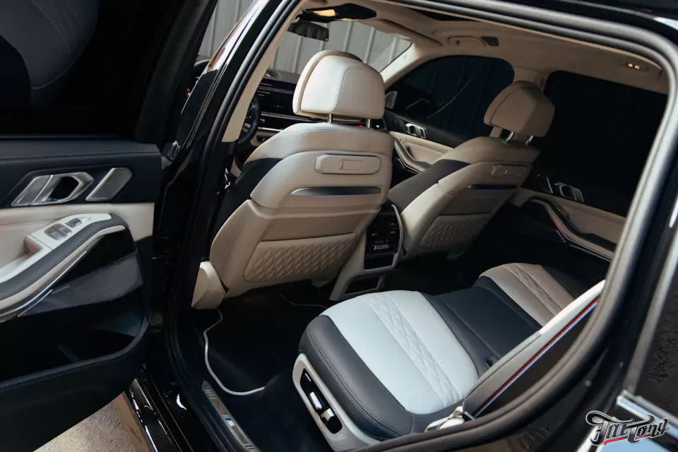 Заменили на BMW X7 Bowers & Wilkins: выполнили комплексную шумоизоляцию салона и построили новую акустическую систему!